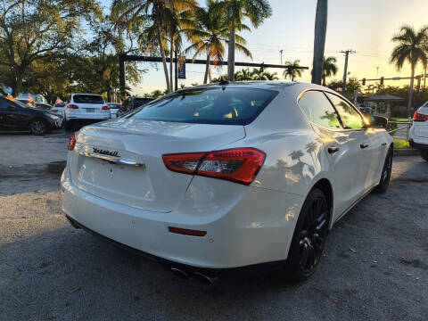 2017 Maserati Ghibli