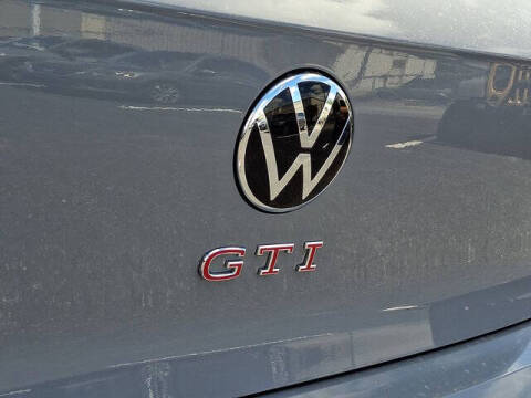2026 Volkswagen Golf GTI SE