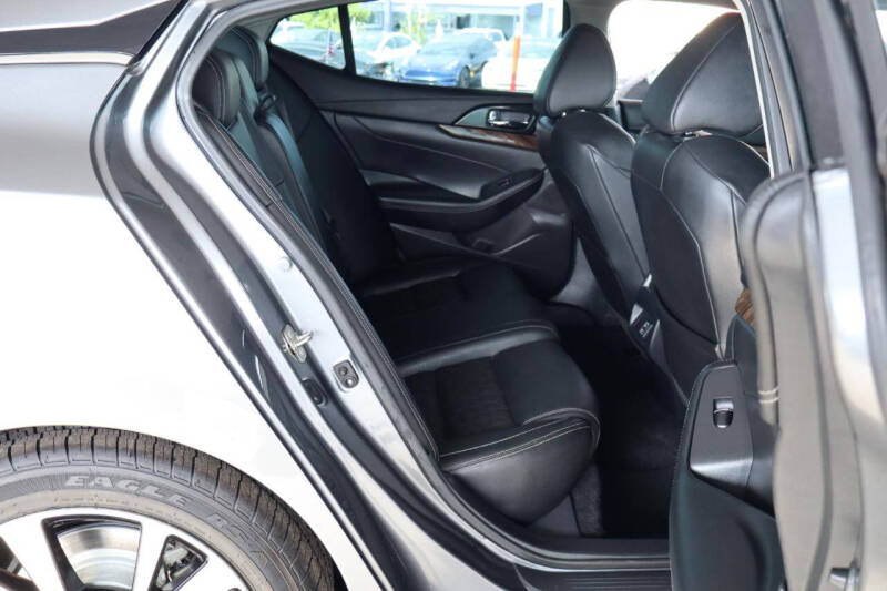 2018 Nissan Maxima Platinum