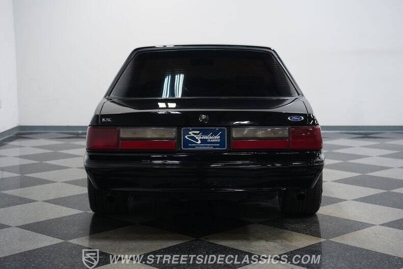 1990 Ford Mustang LX 5.0