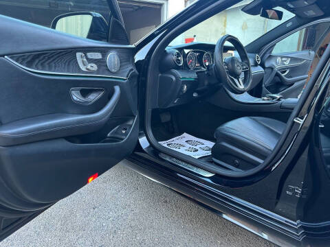 2019 Mercedes-Benz E-Class E 300