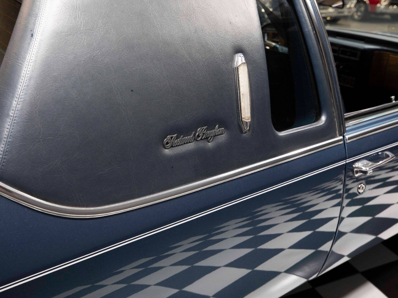 1985 Cadillac Fleetwood Brougham 13