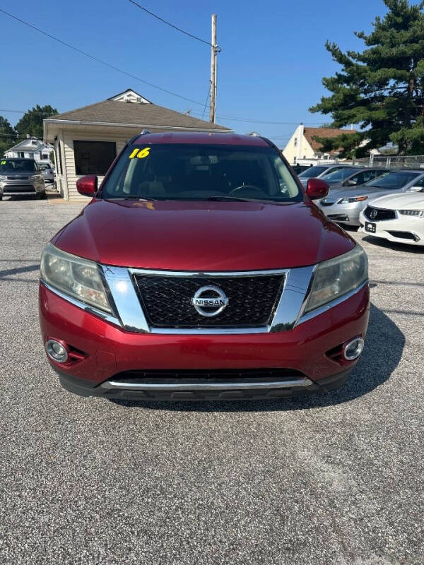 2016 Nissan Pathfinder SV
