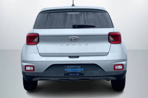 2023 Hyundai Venue SE