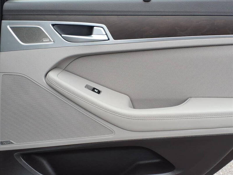 2018 Genesis G80