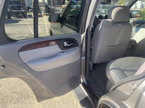 2005 GMC Envoy Denali