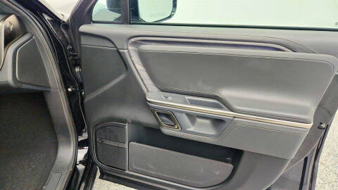 2023 Rivian R1S Launch Edition