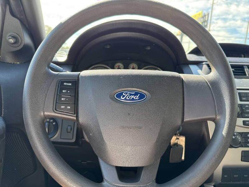 2011 Ford Focus SE