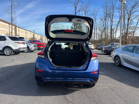 2022 Nissan LEAF SV PLUS