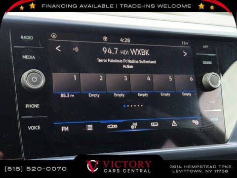 2023 Volkswagen Taos SE