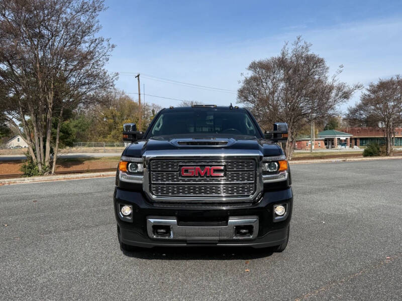 2018 GMC Sierra 2500HD Denali