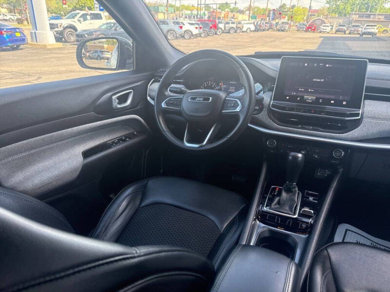 2023 Jeep Compass Latitude