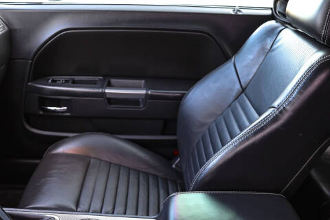 2013 Dodge Challenger R/T Plus