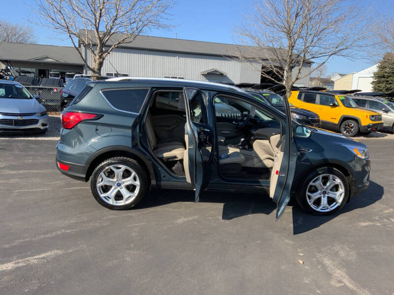 2019 Ford Escape Titanium