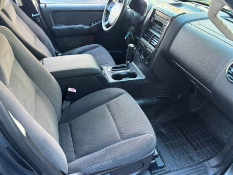 2010 Ford Explorer Sport Trac XLT