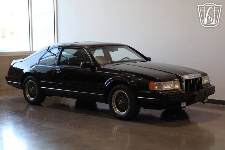1991 Lincoln Mark VII LSC