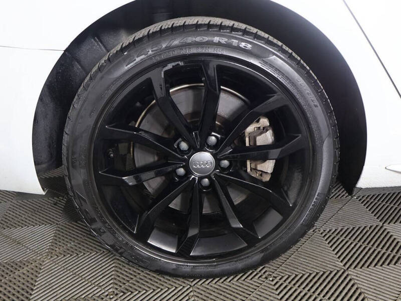 2019 Audi A4 quattro Premium Plus 45 TFSI