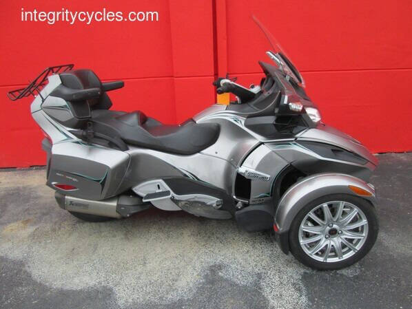 2013 Can-Am Spyder® RT SE5