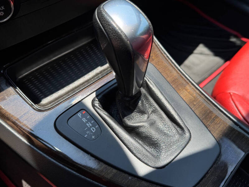 2012 BMW 3 Series 328i