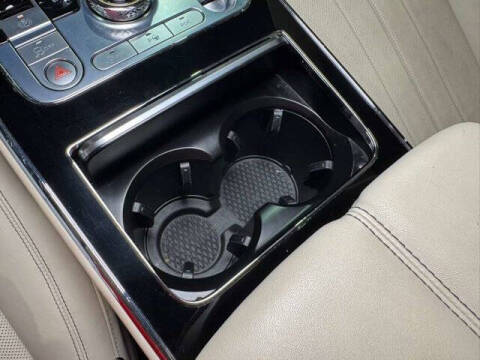 2022 Bentley Flying Spur V8