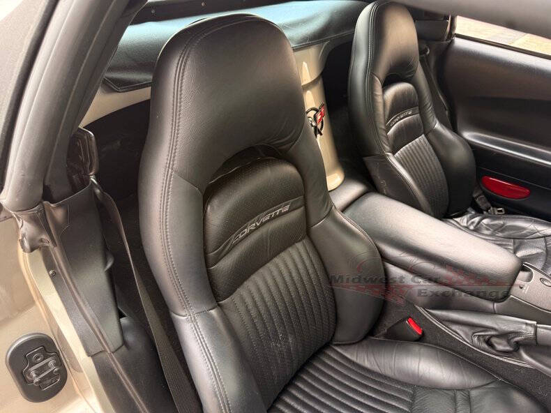 2001 Chevrolet Corvette