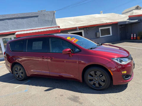 2020 Chrysler Pacifica Hybrid
