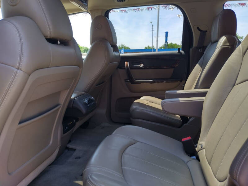 2013 GMC Acadia Denali