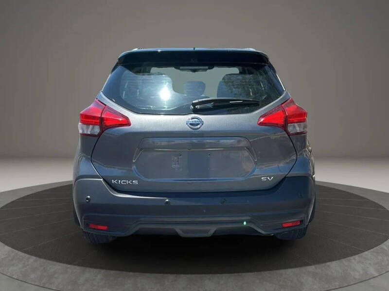 2020 Nissan Kicks SV