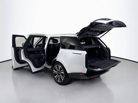 2023 Land Rover Range Rover P530 SE