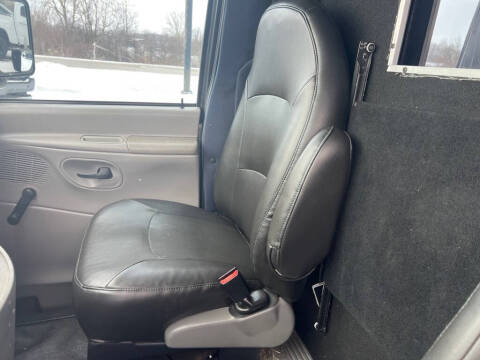 1999 Ford E-Series E-350 SD