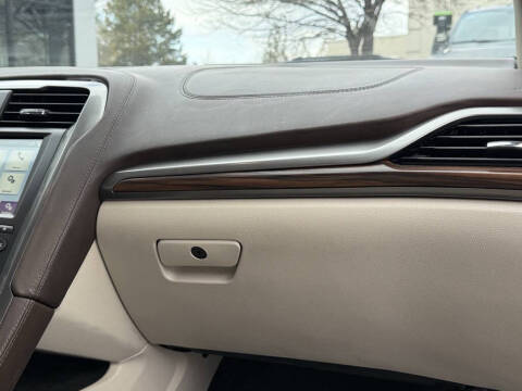 2017 Ford Fusion Platinum