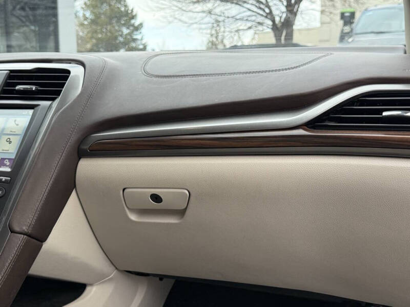 2017 Ford Fusion Platinum