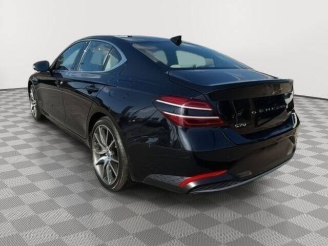 2023 Genesis G70