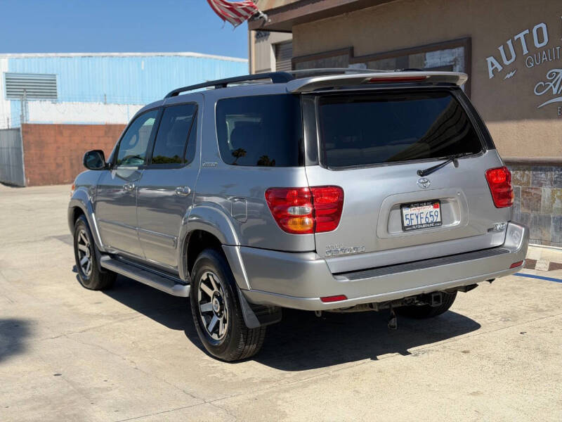 2004 Toyota Sequoia Limited