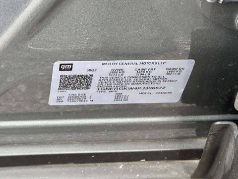 2023 Chevrolet Traverse LT Cloth