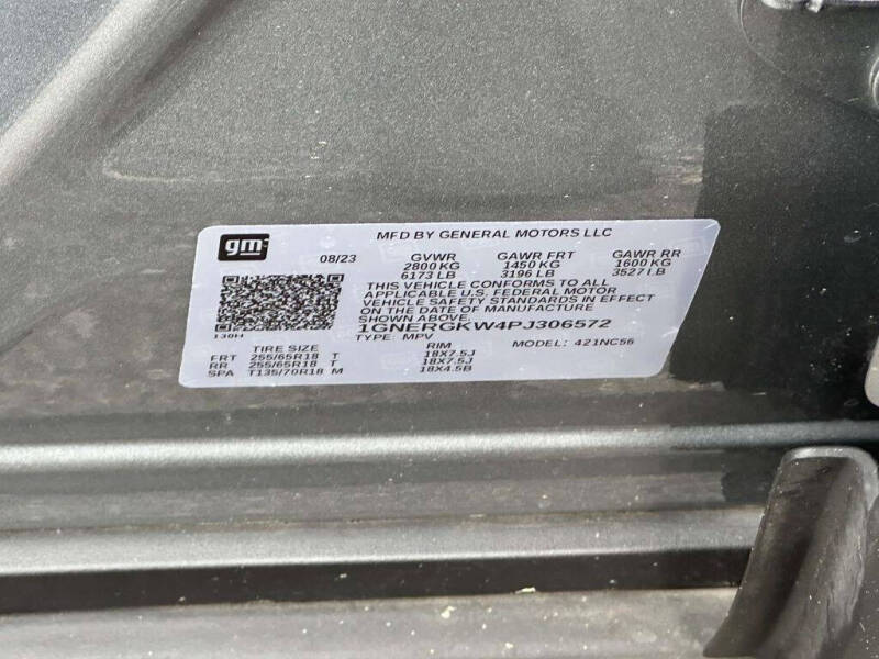 2023 Chevrolet Traverse LT Cloth