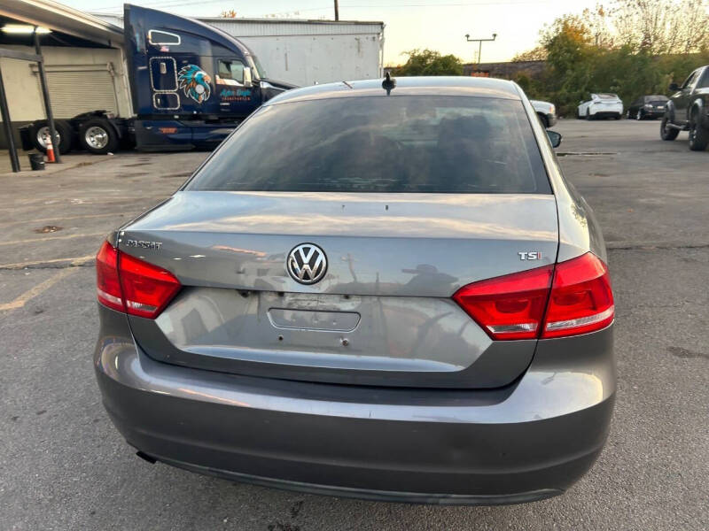 2014 Volkswagen Passat 1.8T Wolfsburg Edition PZEV