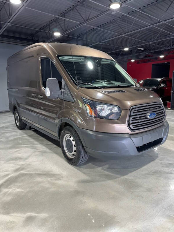 2016 Ford Transit Base photo 4