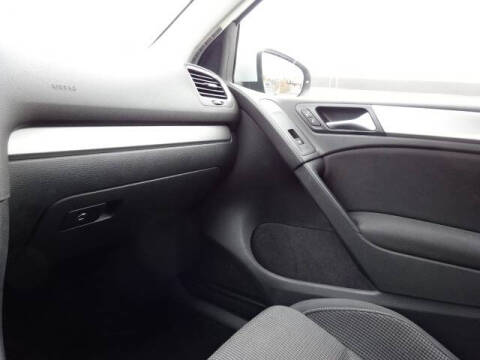 2010 Volkswagen Golf 2.5L PZEV