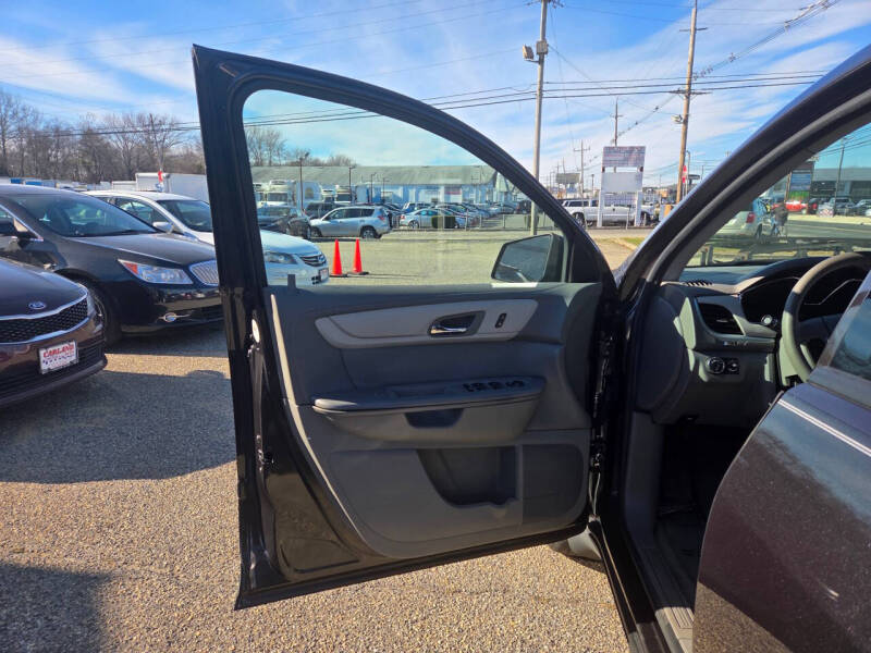 2015 Chevrolet Traverse LS