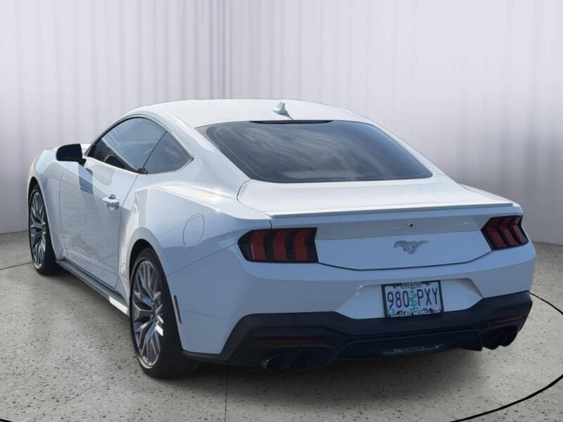2024 Ford Mustang EcoBoost Premium