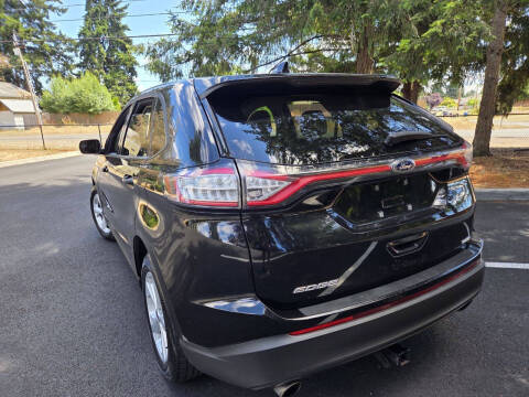 2016 Ford Edge SE