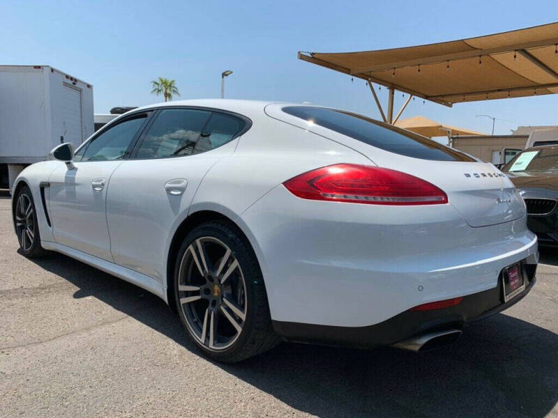 2015 Porsche Panamera