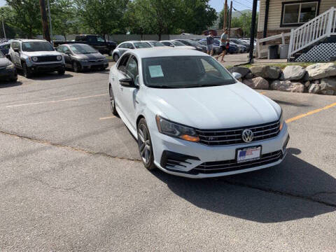2017 Volkswagen Passat 1.8T R-Line