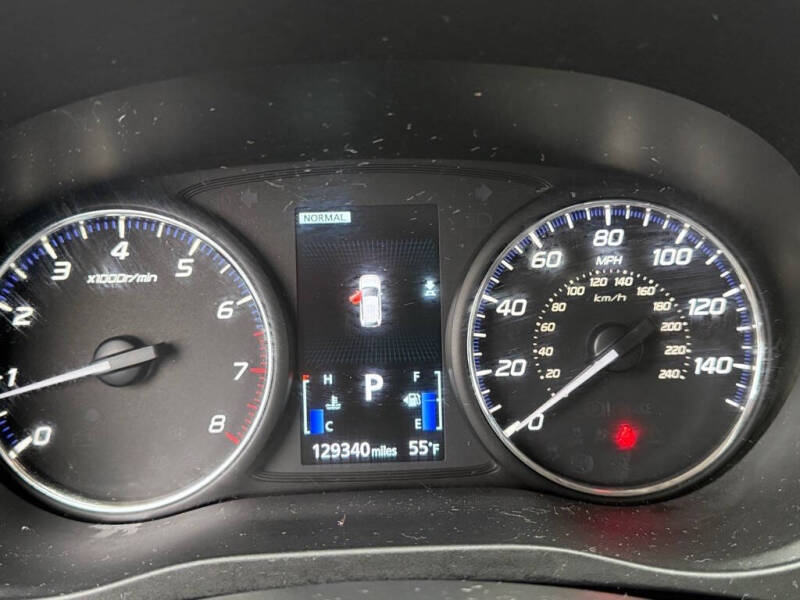 2020 Mitsubishi Outlander ES