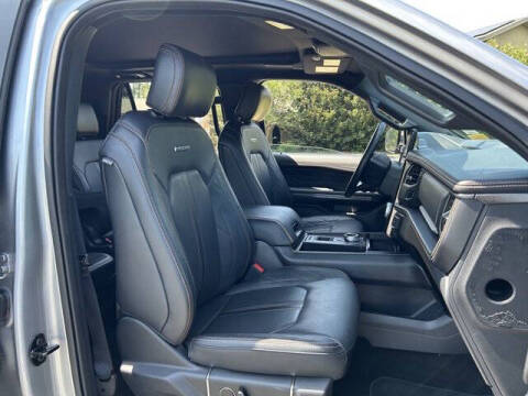 2023 Ford Expedition MAX Platinum
