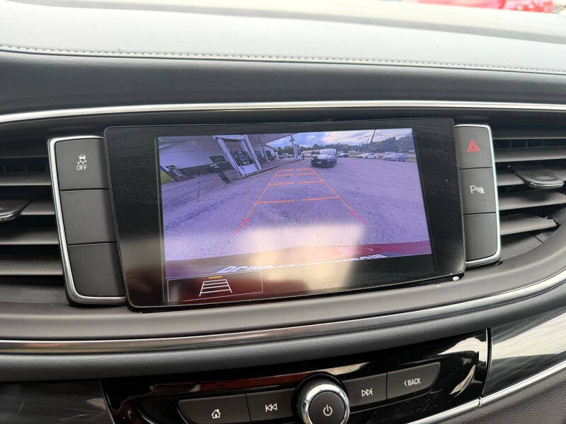 2020 Buick Enclave Essence