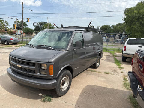 2000 Chevrolet Express for sale at Hall's Motor Co. LLC in Wichita KS
