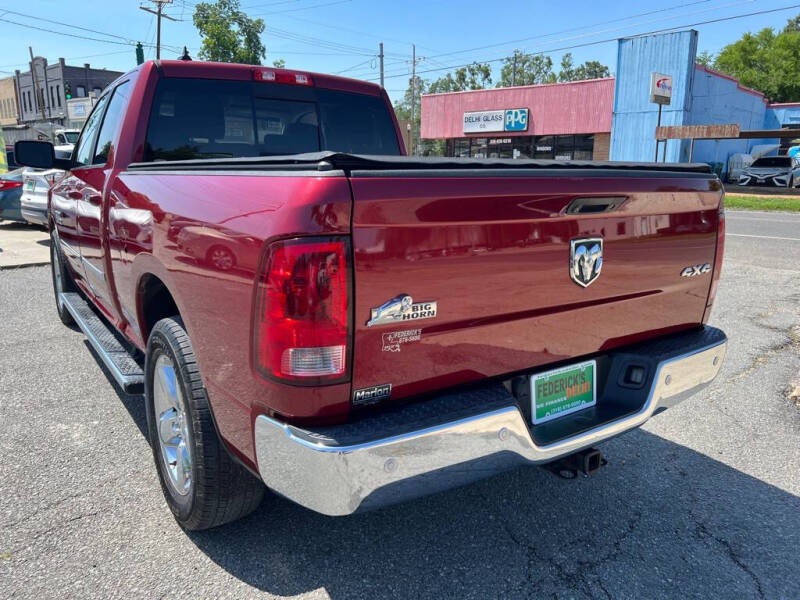 2015 RAM 1500 SLT