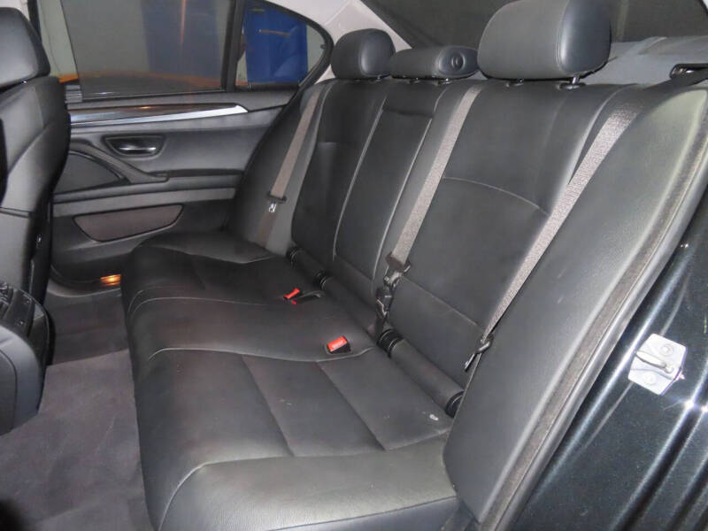 2011 BMW 5 Series 535i